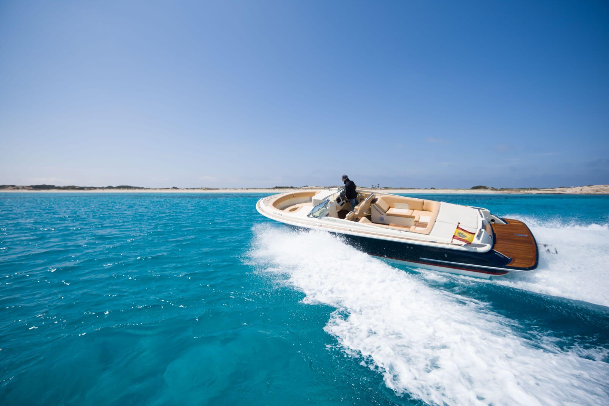 motorboot charter ibiza